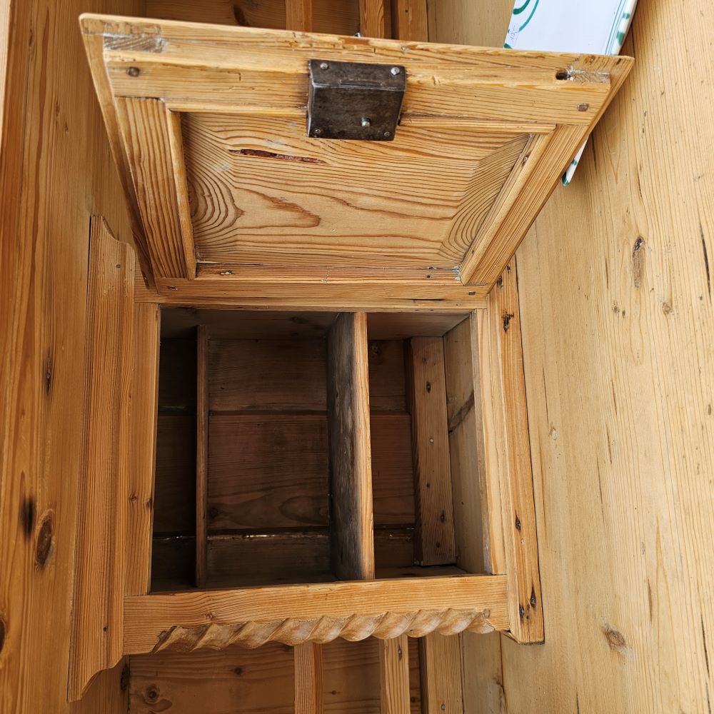 Altes antikes Buffet Kredenz Küchenschrank Anrichte Aufsatzschrank - 146