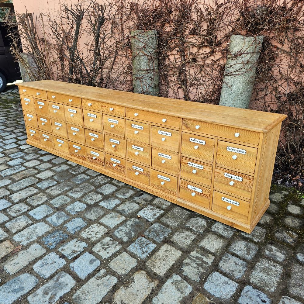 Alter antiker Apothekenschrank mit schöner Rückseite Platte Eiche Schubladen Weichholz Fichte - 294