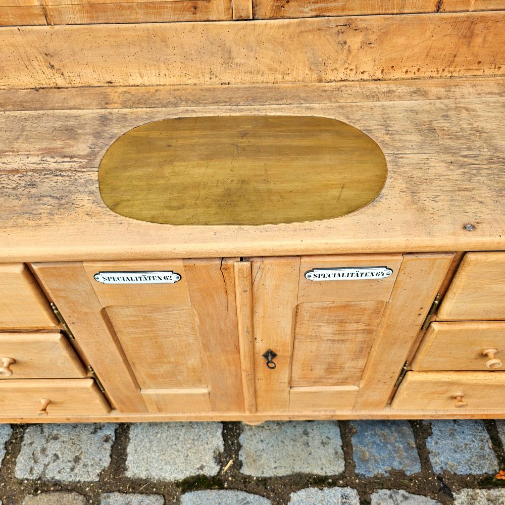 Alter antiker großer Bäckereischrank Ladenschrank Apothekerschrank mit Regalaufsatz Kirschbaumholz - 275
