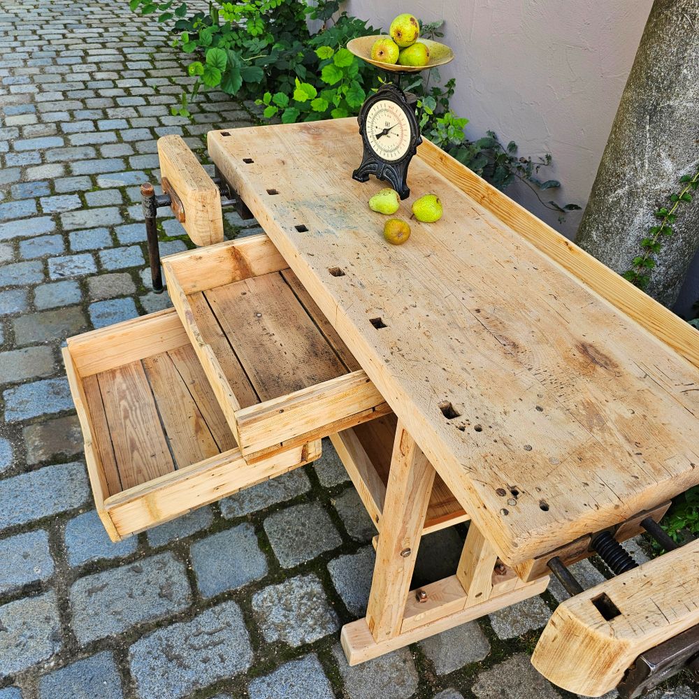 Alte rustikale kleine Hobelbank mit 2 Schraubstöcken massiv Schreibtisch Kücheninsel - 314