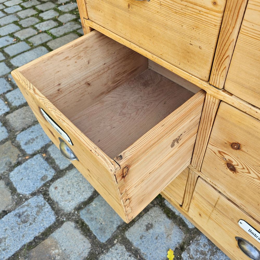 Alter antiker Apothekenschrank mit großen Schubladen Schubladenschrank - 316