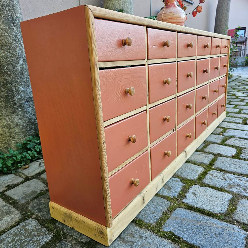 Kramerschrank Krämerschrank Kommode Schubladenschrank vintage, neu lackiert terracotta rot - 317