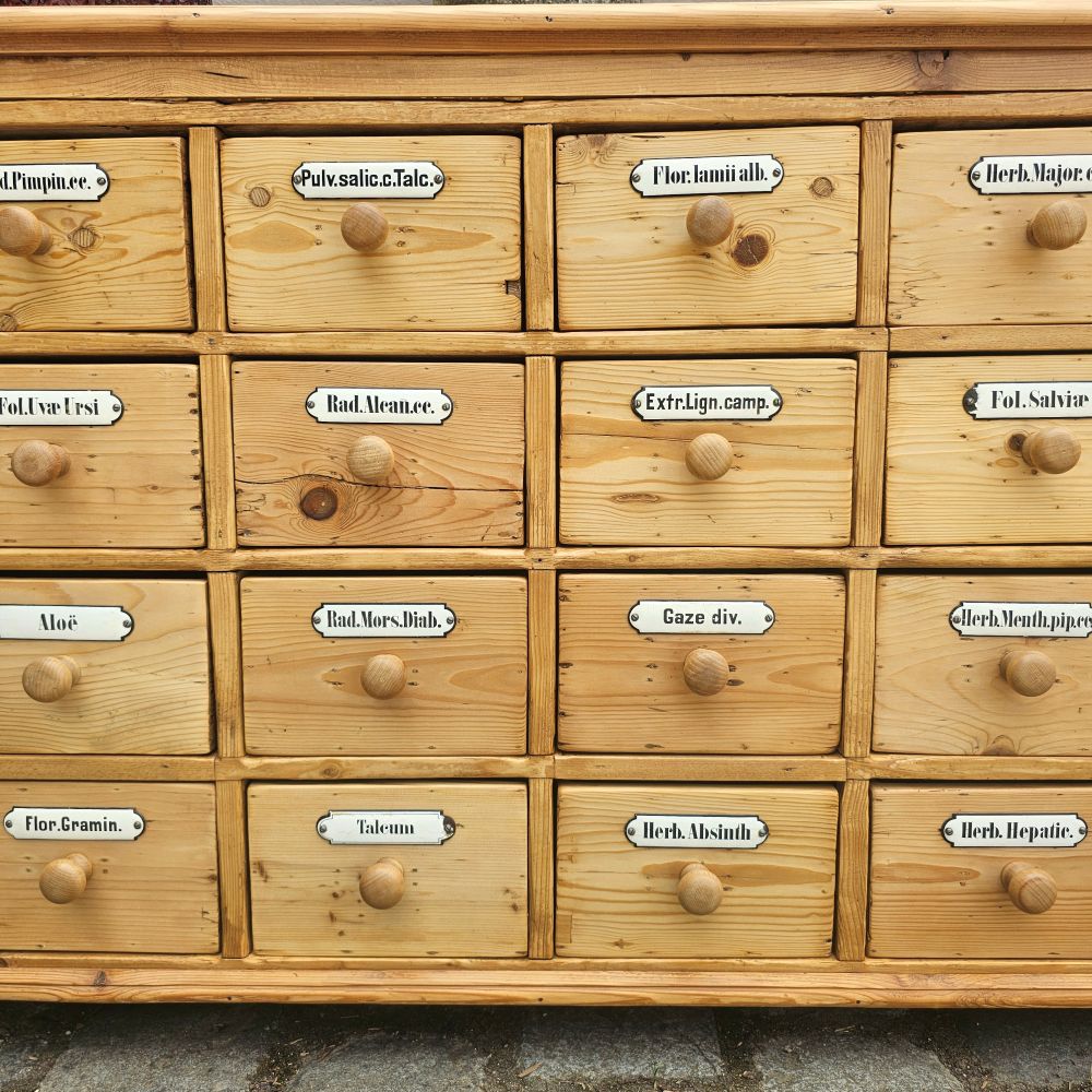 Alter antiker Apothekenschrank mit Säulen Schubladenschrank Weichholz Fichte - 310