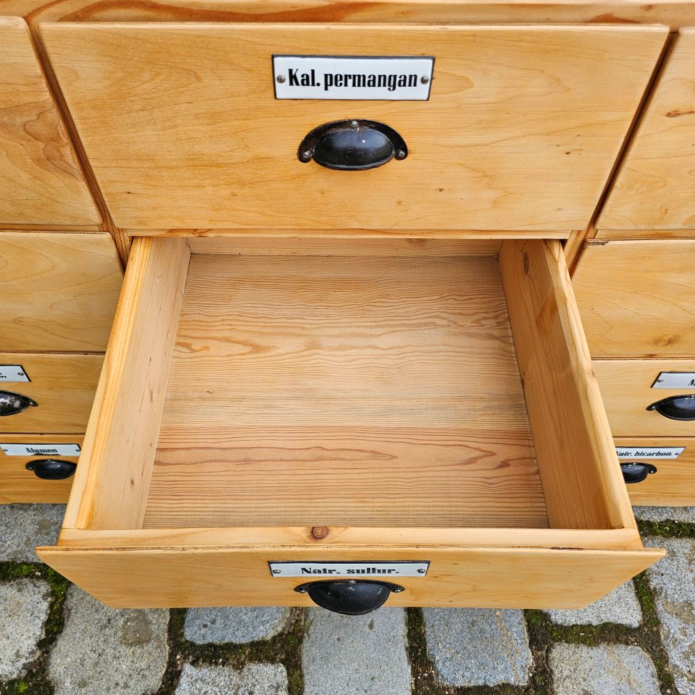 Alter antiker Apothekenschrank mit großen Schubladen Schubladenschrank - 312