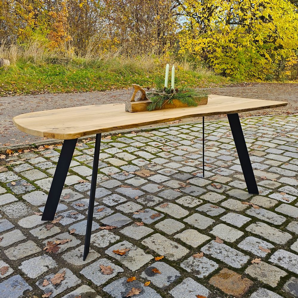 Eichentisch Vollholz Massivholztisch Tisch Esstisch mit Baumkante - 246