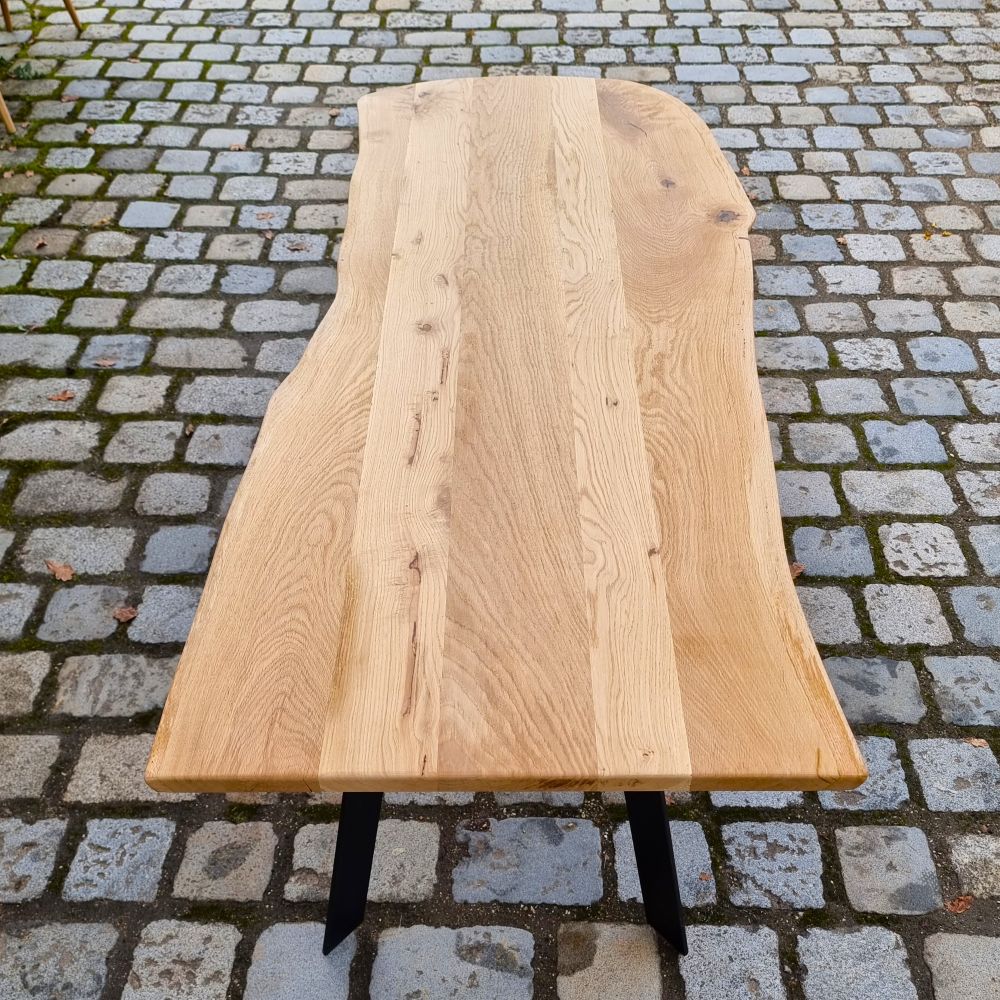 Eichentisch Vollholz Massivholztisch Tisch Esstisch mit Baumkante - 246