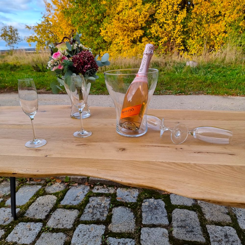 Eichentisch Vollholz Massivholztisch Tisch Esstisch mit Baumkante - 246