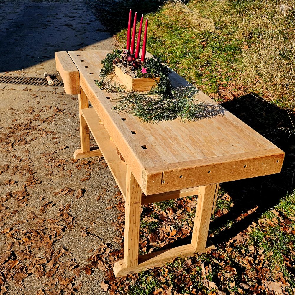 Alte rustikale Hobelbank mit 1 Schraubstock massiv Schreibtisch Tisch Kücheninsel - 290