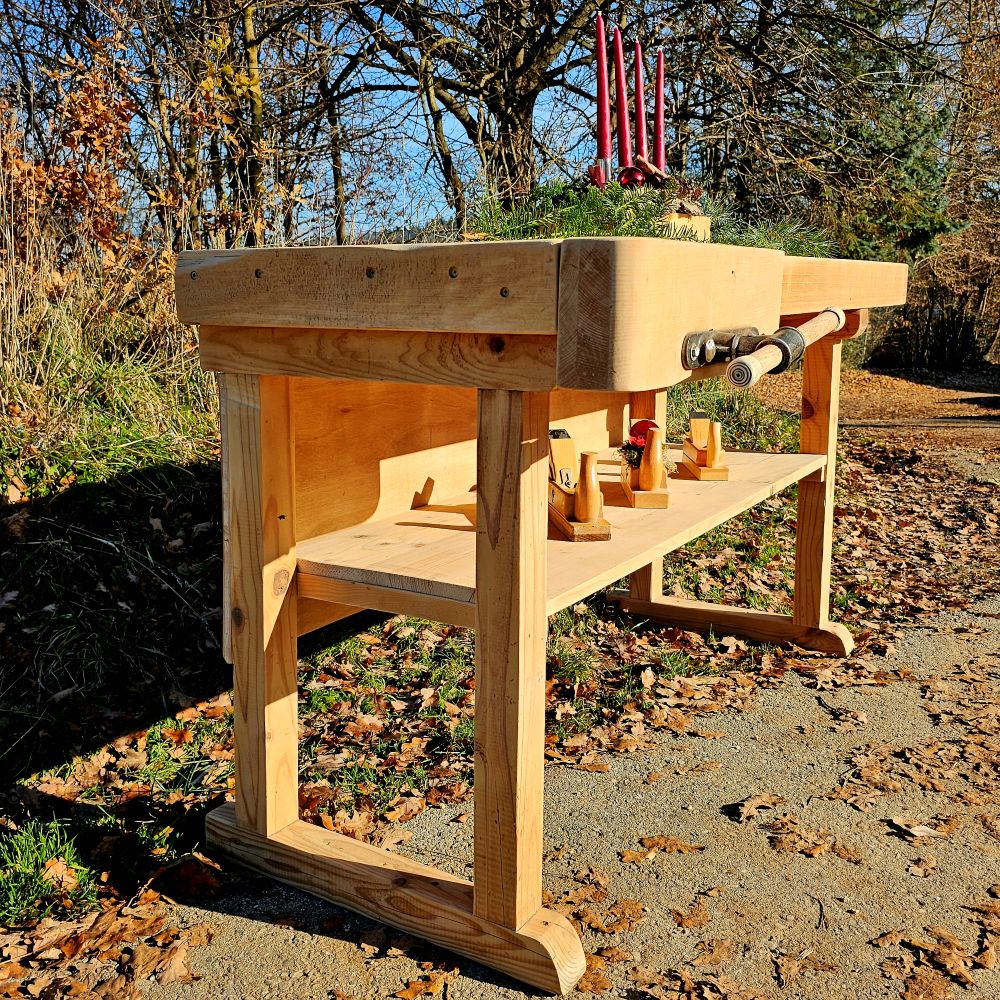 Alte rustikale Hobelbank mit 1 Schraubstock massiv Schreibtisch Tisch Kücheninsel - 290