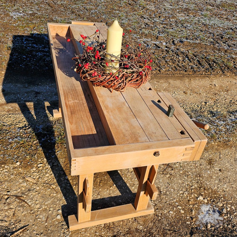 Alte rustikale Hobelbank mit 2 Schraubstöcken massiv Schreibtisch Kücheninsel - 291