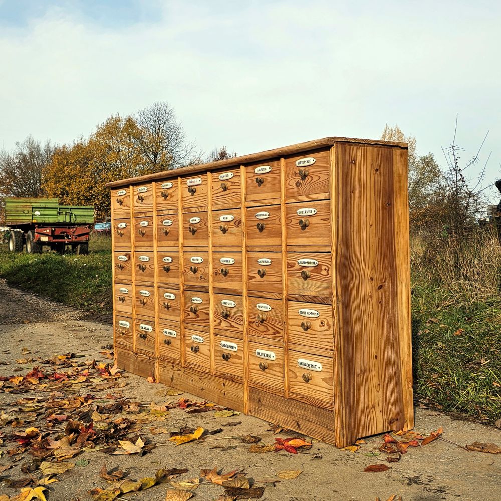 Alter antiker Apothekerschrank Schubladenschrank Ladentheke mit Porzellanschildern - 283