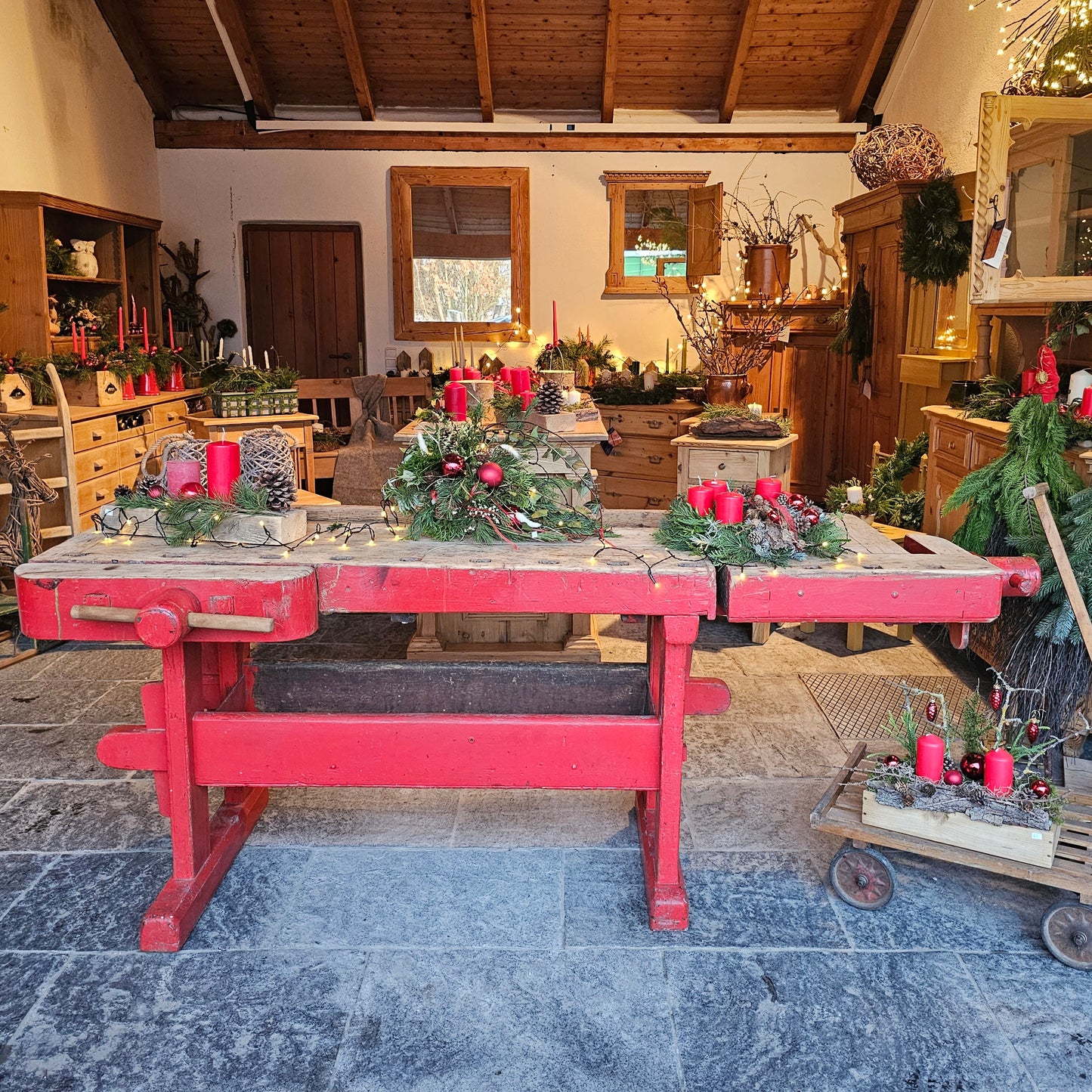 Rote alte antike urige rustikale Hobelbank Werkbank - 272