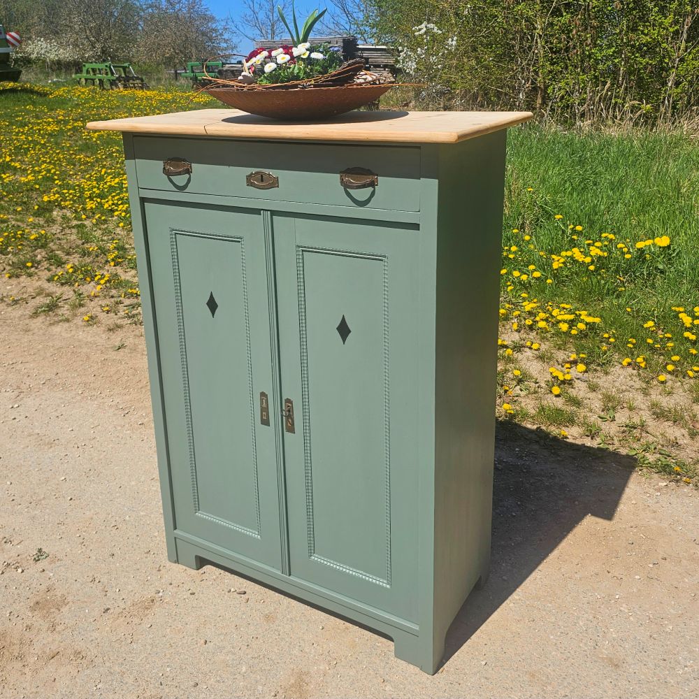 Kommode Vertiko alt antik original mit Einlegearbeiten, neu lackiert green smoke - 302