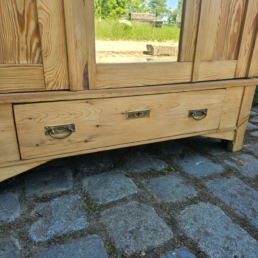 Alter Garderobenschrank Jugendstil 2-türig antik mit original geschliffenem Spiegel und Glas - 305
