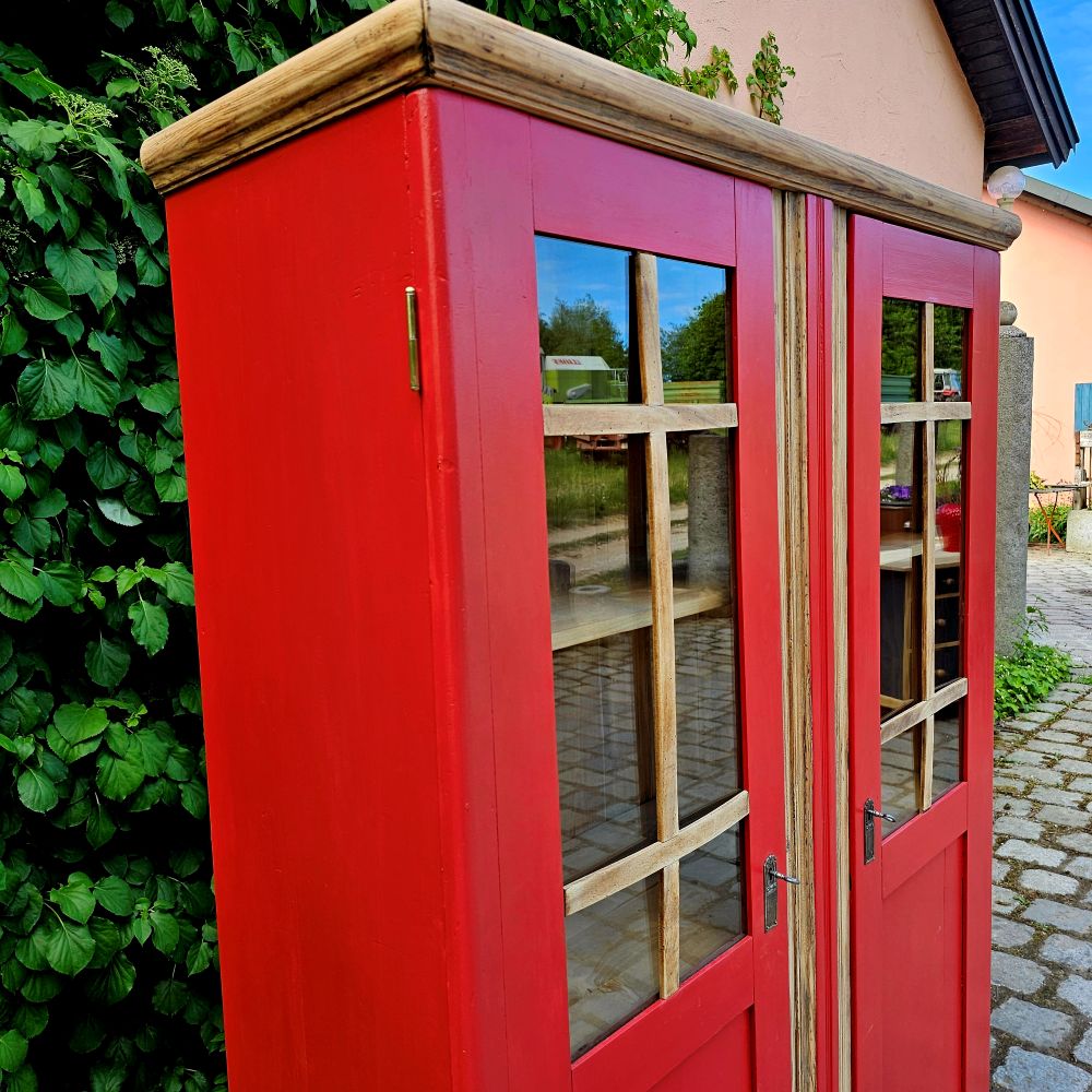 Rote retro Glas-Vitrine teillackiert - 232